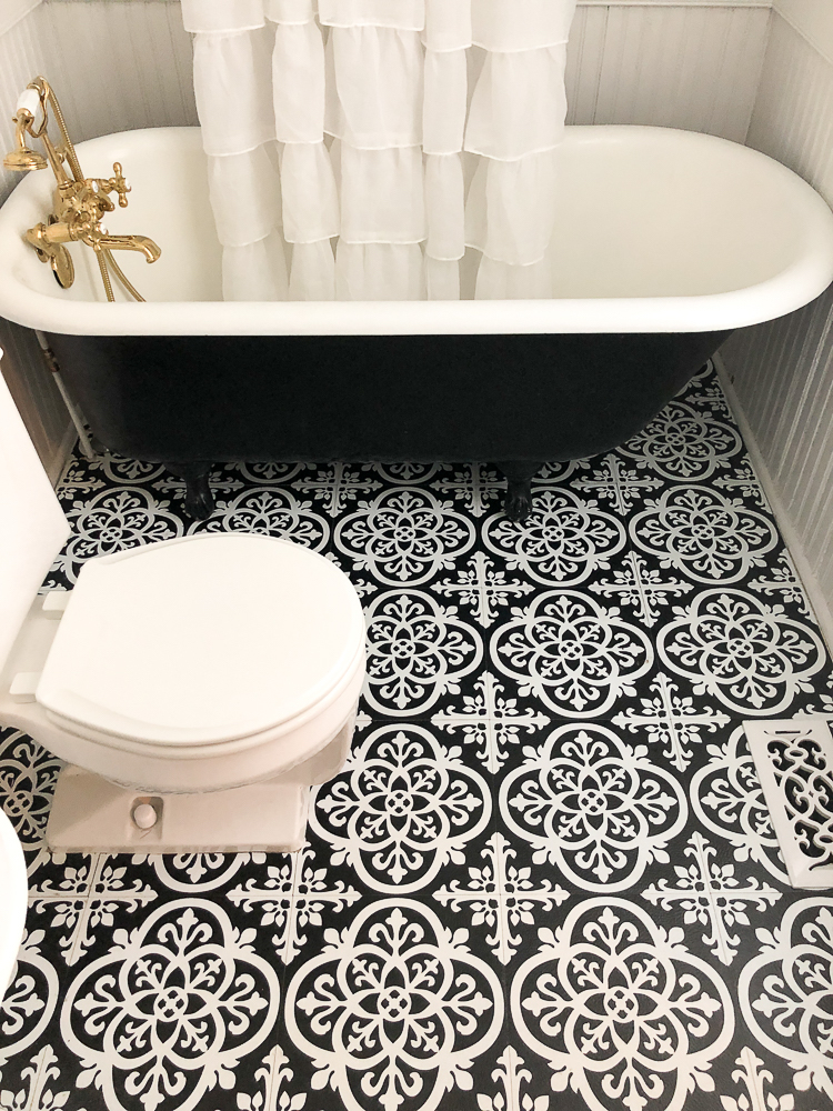 Vintage Small Bathroom Redo