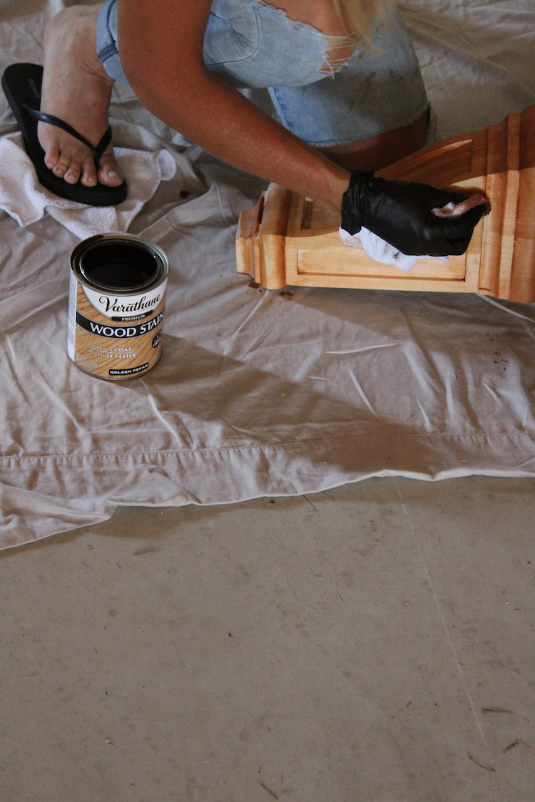 How To Build A Large Wall Shelf with Varathane Premium